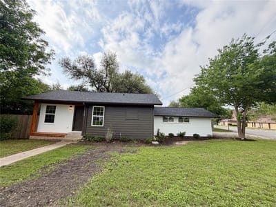 Property photo 2 at 1709 Cecelia ST - 3 bed 2 bath home
