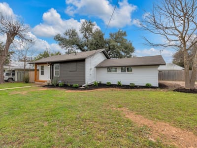 Primary bedroom at 1709 Cecelia St - 3 bed 2 bath home