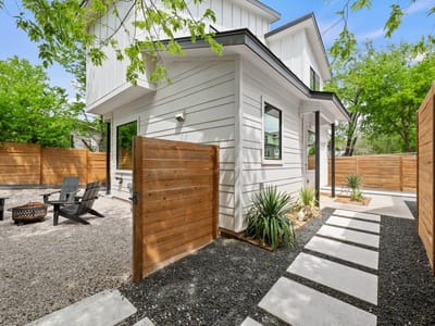 Living area at 1710 Adina St Unit #2 - 2 bed 2 bath home