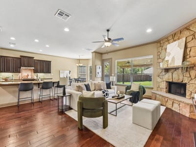Photo 2 of 37 at 1711 Camino Alemeda - 4 bed 3 bath home