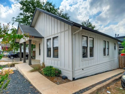 Property photo 5 at 1711 E 7th ST Unit #1 - 2 bed 1 bath home