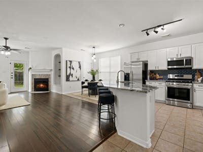 Kitchen at 1712 Lynnville TRL - 4 bed 2 bath home