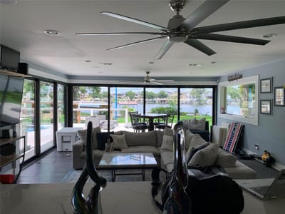 Living area at 1713 Aztec TRL - 3 bed 2 bath home