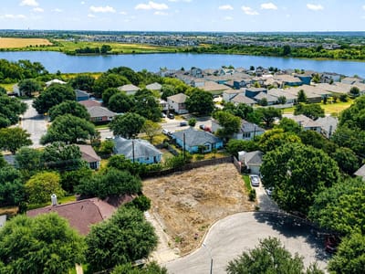 Property photo 2 at 1717 Chalice CV - Zunker Meadows Sec 02, Round Rock, TX