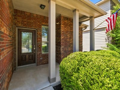 Property photo 3 at 172 Housefinch LOOP - 4 bed 2 bath home