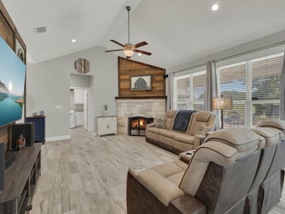 Bathroom at 1720 Rocky Ridge LOOP - 3 bed 2 bath home