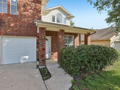 Primary bedroom at 1721 Long Rifle DR - 4 bed 2 bath home