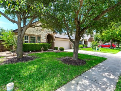 Living area at 1729 Hidden Springs PATH - 3 bed 2 bath home