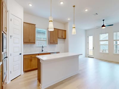 Living area at 173 Bishop Wood Rd - 4 bed 3 bath home