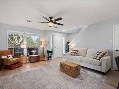 Living area at 173 Decker - 3 bed 2 bath home
