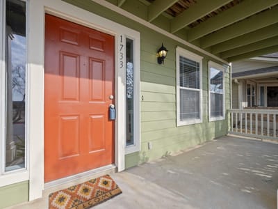 Kitchen at 1733 Thompson Trl - 3 bed 2 bath home