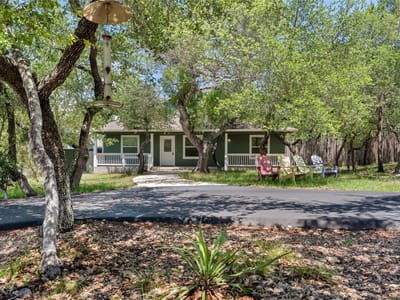 Primary bedroom at 1737 Scenic View DR - 3 bed 2 bath home
