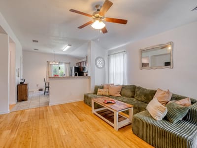 Primary bedroom at 174 Falcon DR - 3 bed 2 bath home