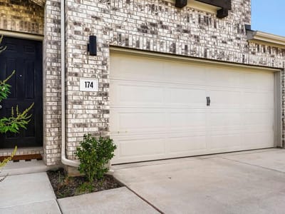 Photo 2 of 27 at 174 Shackleton DR - 3 bed 2 bath home