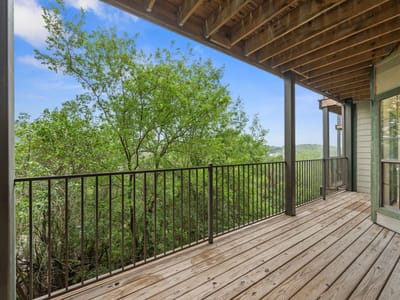 Living area at 1741 Spyglass DR Unit #1-127 - 2 bed 2 bath home