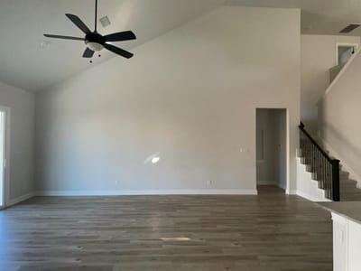 Photo 5 of 5 at 17420 Autumn Falls DR - 4 bed 3 bath home