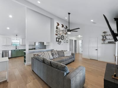 Property photo 5 at 175 Bobs TRL - 4 bed 2 bath home
