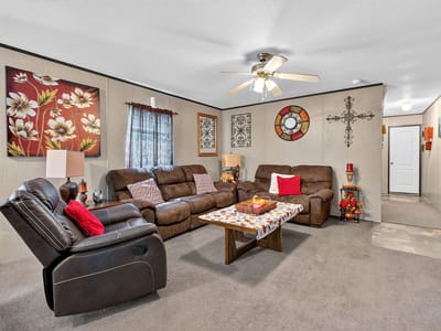 Photo 3 of 19 at 175 Las Estancias DR - 3 bed 2 bath home