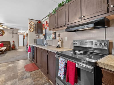 Photo 5 of 19 at 175 Las Estancias DR - 3 bed 2 bath home
