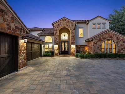 Property photo 2 at 17508 Northlake Hills DR - 8 bed 7 bath home