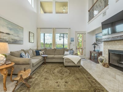 Primary bedroom at 17517 Panorama Dr - 3 bed 2 bath home