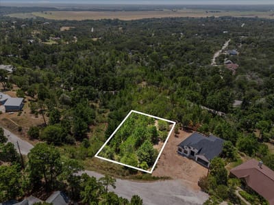 Property photo 4 at 177 Koloiki LN - Tahitian Village, Bastrop, TX