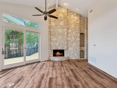 Photo 5 of 30 at 17715 N Rim DR - 4 bed 2 bath home