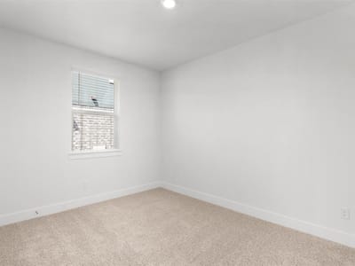 Property photo 4 at 17716 Rolling DR - 3 bed 2 bath home