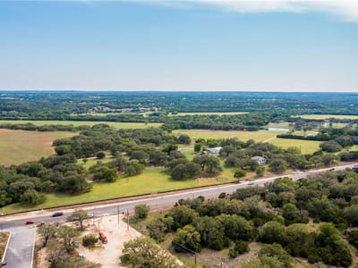 Photo 5 - 17733 W State Highway 29 Photo 5 of 40 at 17733 W State Highway 29 - Liberty Hill, Liberty Hill, TX