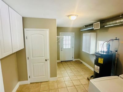 Property photo 3 at 178 Mary Ann DR - 3 bed 2 bath home