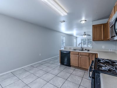 Property photo 4 at 17808 Golden Valley DR - 3 bed 2 bath home