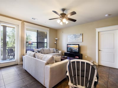 Living area at 17808 Maritime Point Dr Unit #101 - 2 bed 2 bath home