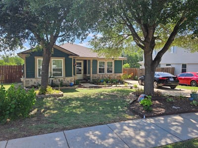 Living area at 17908 Cutback DR - 3 bed 2 bath home
