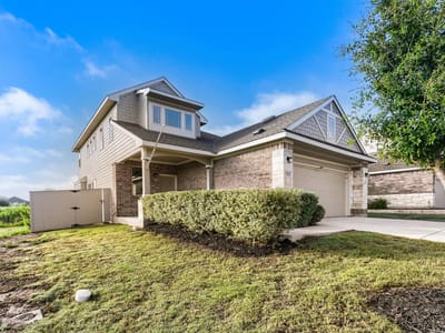 Living area at 17921 Cipresso WAY - 3 bed 2 bath home