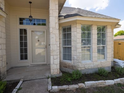 Property photo 4 at 18 Azalea DR - 3 bed 2 bath home