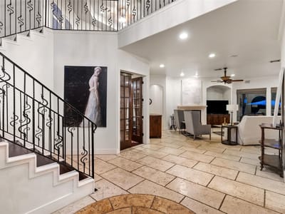 Primary bedroom at 18 Hedgebrook WAY - 4 bed 3 bath home