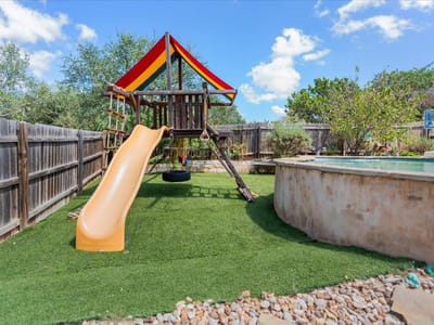 Property photo 3 at 18 Indian Princess - 4 bed 2 bath home