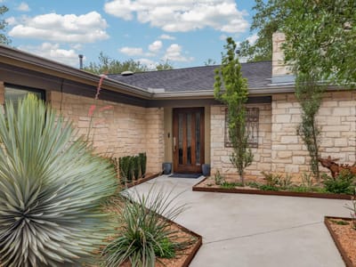 Primary bedroom at 18 Sundown Pkwy - 4 bed 4 bath home