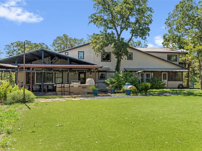Property photo 2 at 180 Ironstone RD - 4 bed 2 bath home