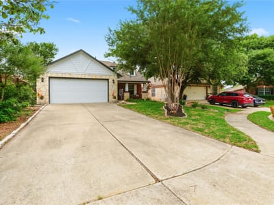 Kitchen at 180 Mystic Shadow LN - Whispering Hollow Ph 1 Sec 3, Buda, TX
