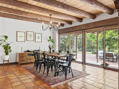 Living area at 1800 County Road 436 - 4 bed 3 bath home