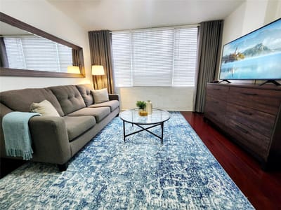 Living area at 1800 Lavaca St Unit #102 - 1 bed 1 bath home