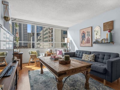 Living area at 1800 Lavaca St Unit #A305 - 1 bed 1 bath home