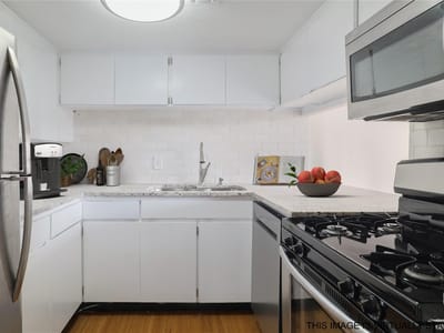Property photo 4 at 1800 Lavaca ST Unit #A508 - 2 bed 1 bath home