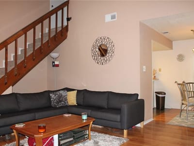 Property photo 4 at 1802 Wagon Gap Dr - 3 bed 2 bath home