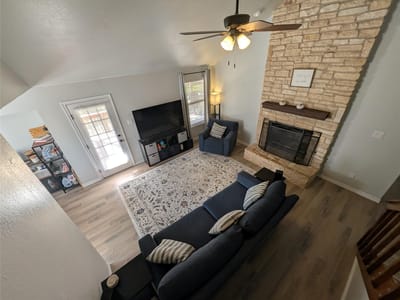Photo 4 of 28 at 1802 Wagon Gap DR - 3 bed 2 bath home
