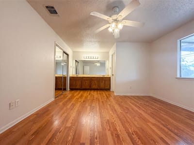 Property photo 4 at 1803 Frontier TRL - 3 bed 2 bath home