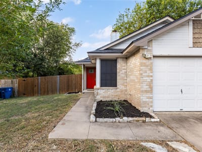 Property photo 2 at 1803 Heatherglen LN - 3 bed 2 bath home