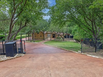 Kitchen at 1804 Brushy Bend DR - 4 bed 3 bath home