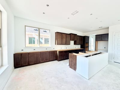 Property photo 5 at 1804 Scenic Heights LN - 4 bed 3 bath home